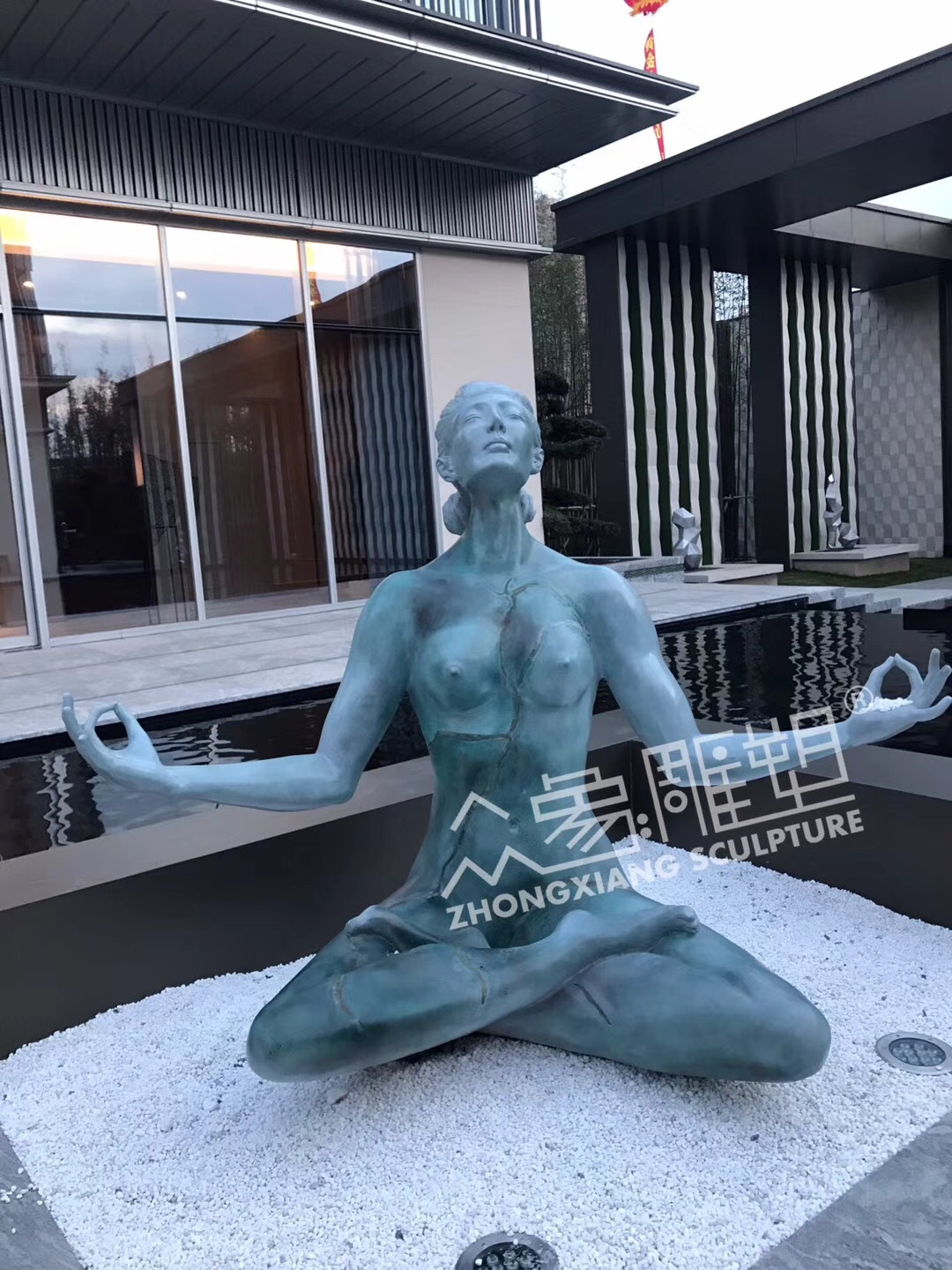 眾象雕塑.jpg 眾象雕塑.jpg