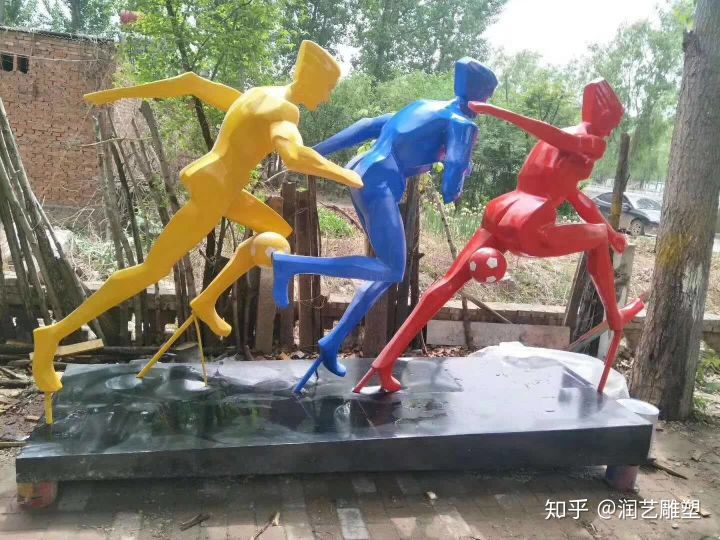 砂巖雕塑出現了污漬,有什么去除的方法嗎?